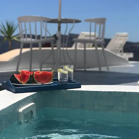 Cave Horizon And 伊亚