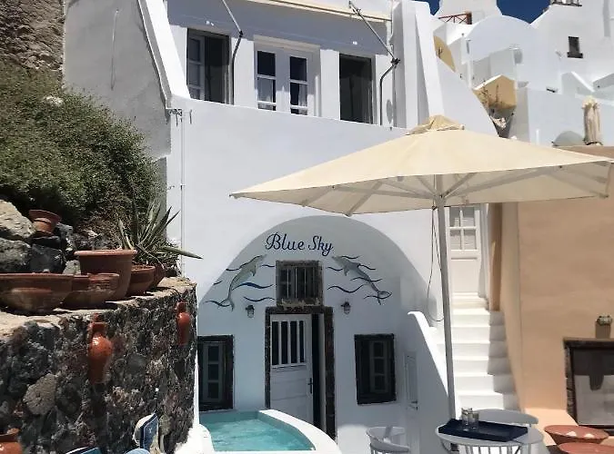 Cave Horizon And Oia