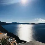 Villa Cave Horizon And Oia (Santorini)