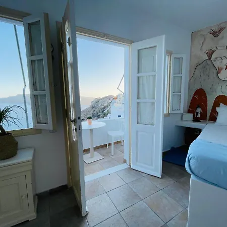 Vila Cave Horizon And Oia