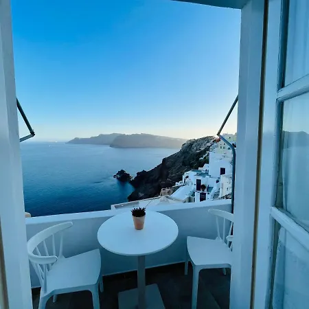 Blue Sky Cave House