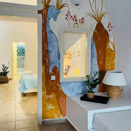 Cave Horizon And Villa