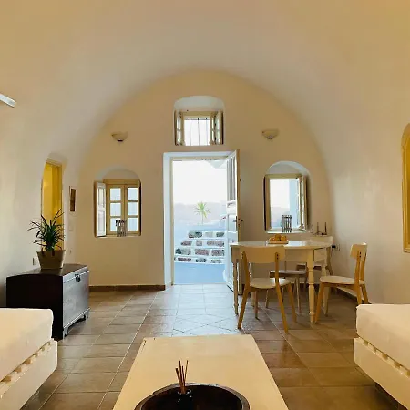 Cave Horizon And Villa Oia