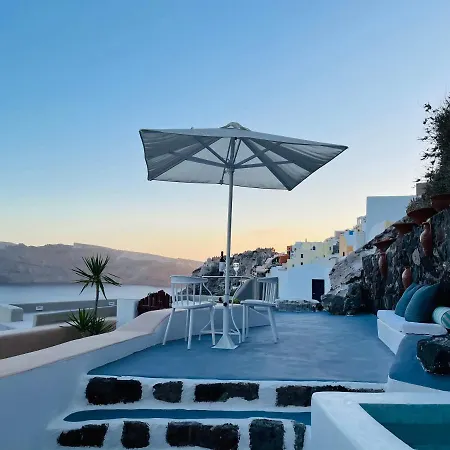 Cave Horizon And Villa