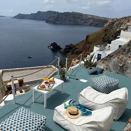 Villa Blue Sky Cave House Oia (Santorini)