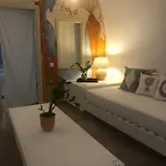 Cave Horizon And Villa *