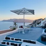 Cave Horizon And Villa *