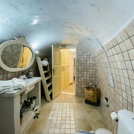 빌라 Cave Horizon And 이아